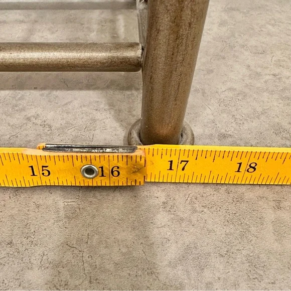 Vintage metal 2 tier wall table shelf gold brass tones tassels gorgeous like new - Picture 14 of 15